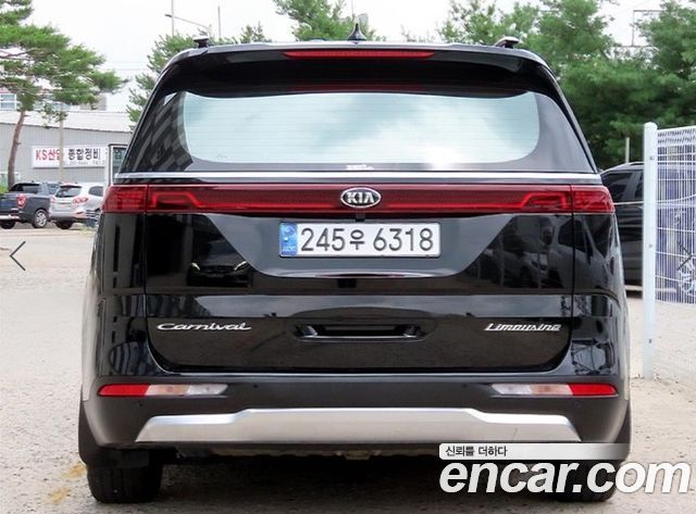 Kia Carnival 4-го поколения 7-Seater Signature - фото 3
