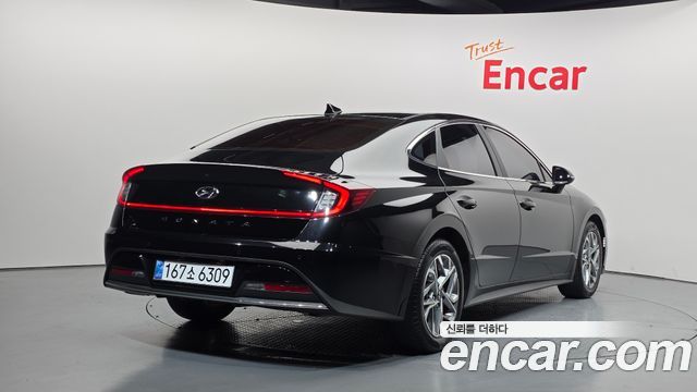 Hyundai Sonata DN8 2.0 Premium Family - фото 1