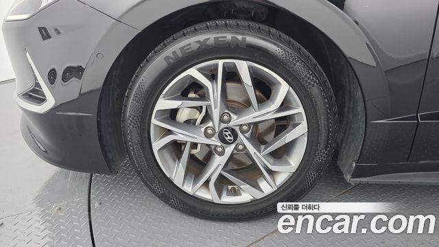 Hyundai Sonata DN8 2.0 Premium Family - фото 4