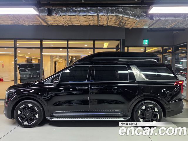 Kia Carnival Новый 4-го поколения HEV 9-Seater Hi-Limousine Signature - фото 2