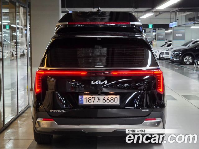 Kia Carnival Новый 4-го поколения HEV 9-Seater Hi-Limousine Signature - фото 4