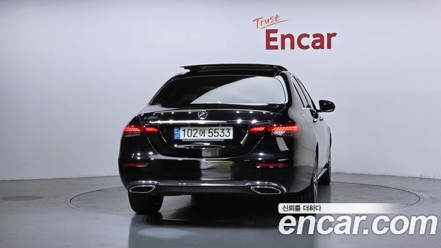 Mercedes-Benz E-Class W213 E250 Avantgarde - фото 3