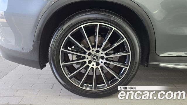 Mercedes-Benz GLC-Class X253 GLC300 4MATIC AMG Line - фото 4