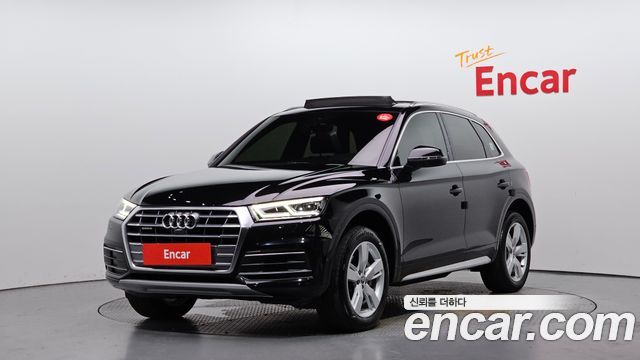 Audi Q5 FY 40 TDI Quattro Premium - фото 0