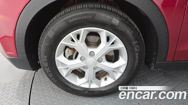 SsangYong Tivoli Gasoline 1.5 2WD V3 - фото 4
