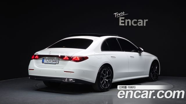 Mercedes-Benz E-Class W214 E200 Avantgarde - фото 1