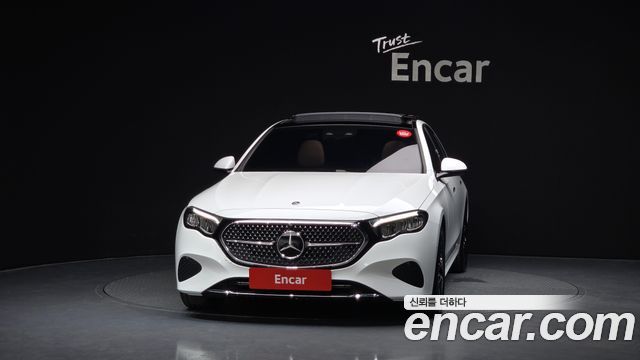 Mercedes-Benz E-Class W214 E200 Avantgarde - фото 2
