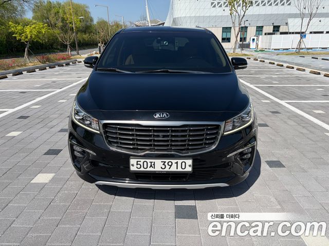 Kia Carnival Новый 9-Seater Noblesse Special - фото 1