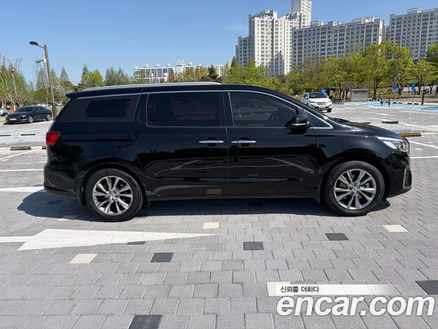 Kia Carnival Новый 9-Seater Noblesse Special - фото 3
