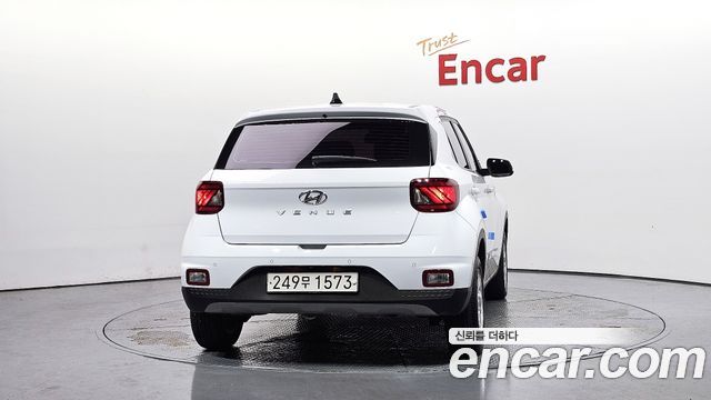 Hyundai Venue 1.6 Modern Plus - фото 3