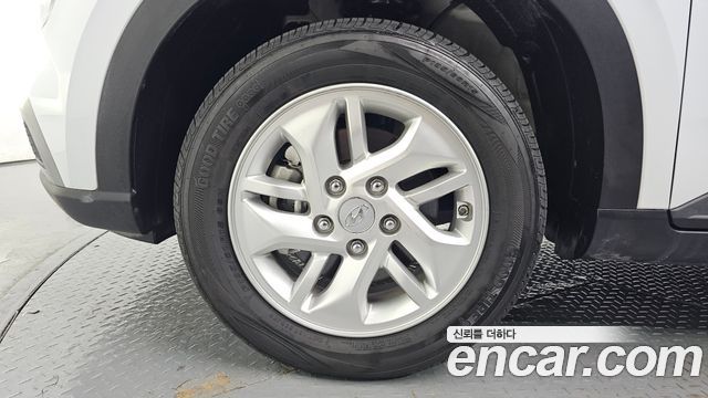Hyundai Venue 1.6 Modern Plus - фото 4