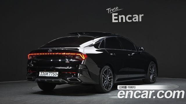 Kia K5 3-го поколения 1.6 Turbo Signature - фото 1