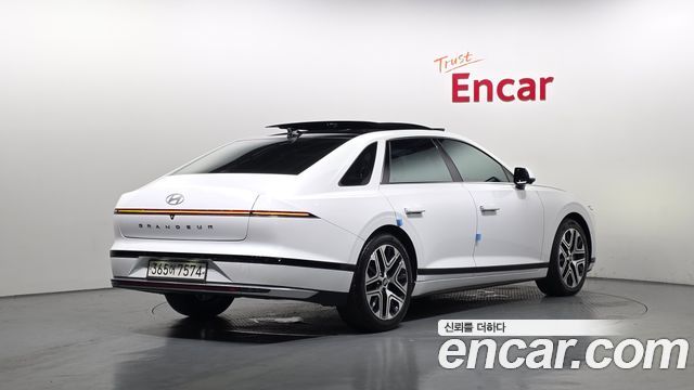 Hyundai Grandeur GN7, гибрид Exclusive - фото 1