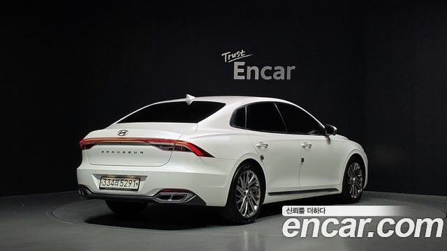 Hyundai Grandeur Новый IG 2.5 Calligraphy - фото 1