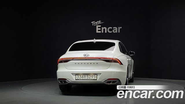 Hyundai Grandeur Новый IG 2.5 Calligraphy - фото 3