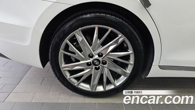 Hyundai Grandeur Новый IG 2.5 Calligraphy - фото 4