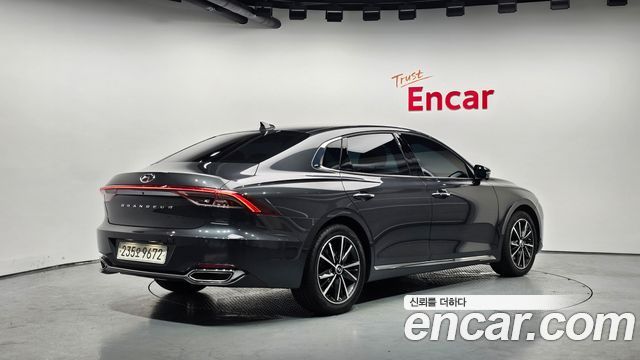 Hyundai Grandeur Новый IG 2.5 Le Blanc - фото 0