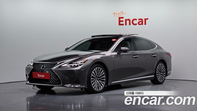 Lexus LS LS500 3.5 Luxury AWD - фото 0
