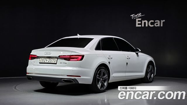 Audi A4 B9 40 TFSI Premium - фото 1