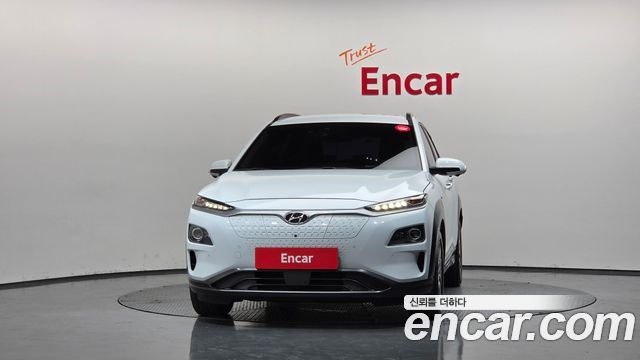 Hyundai Kona Premium - фото 2