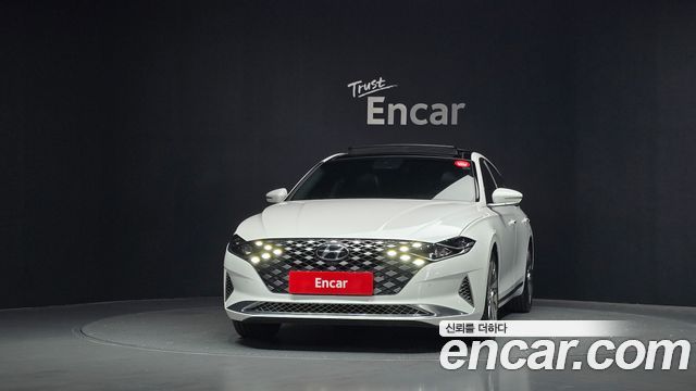 Hyundai Grandeur Новый IG 2.5 Calligraphy - фото 2