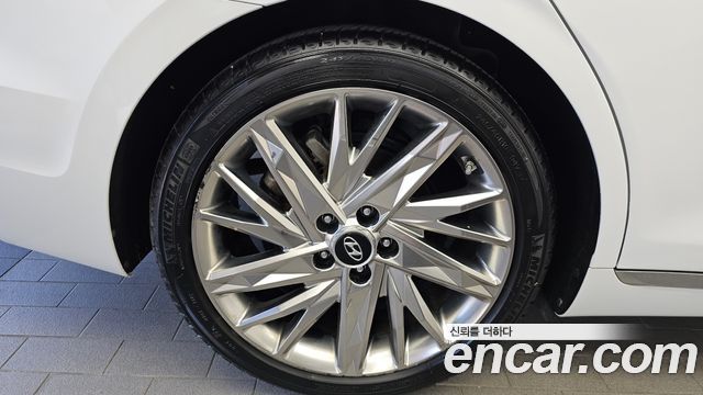 Hyundai Grandeur Новый IG 2.5 Calligraphy - фото 4