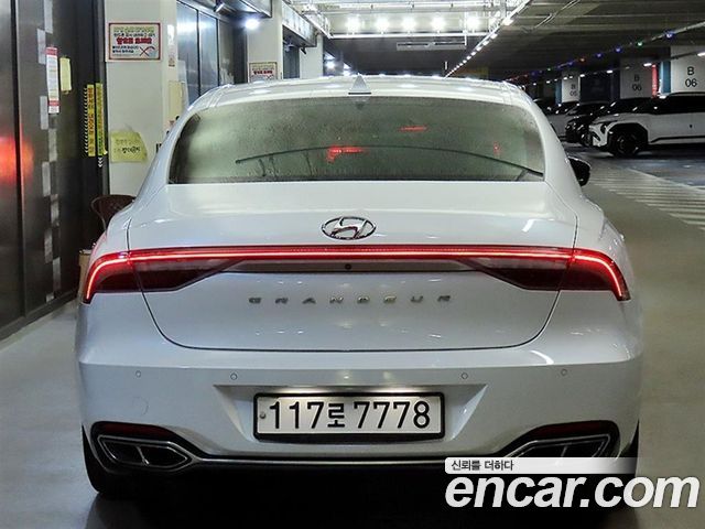 Hyundai Grandeur Новый IG, гибрид Calligraphy - фото 3