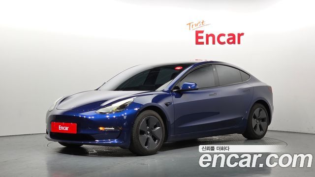 Tesla Model 3 Long Range AWD - фото 0