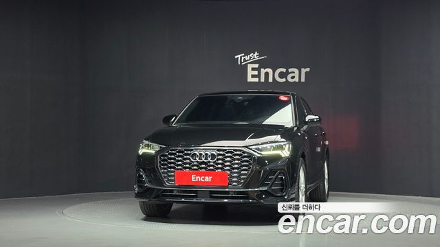 Audi Q3 F3 35 TDI Premium Sportback - фото 2