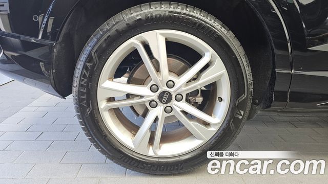 Audi Q3 F3 35 TDI Premium Sportback - фото 4