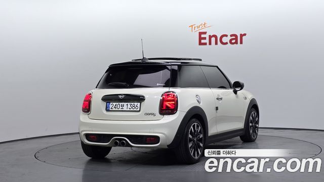 Mini Cooper HIGH 3rd - фото 1