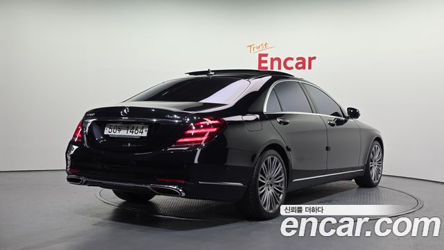 Mercedes-Benz S-Class W222 S560L 4MATIC - фото 1