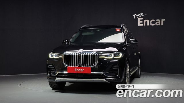BMW X7 G07 xDrive 40i Design Pure Excellence 7-Seater - фото 2