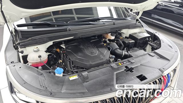Kia Carnival 4-го поколения 9-Seater Signature - фото 4