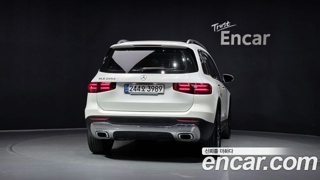 Mercedes-Benz GLB-Class X247 GLB200 d - фото 3