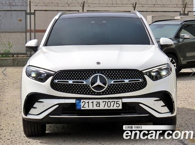 Mercedes-Benz GLC-Class X254 GLC300 4MATIC AMG Line - фото 0