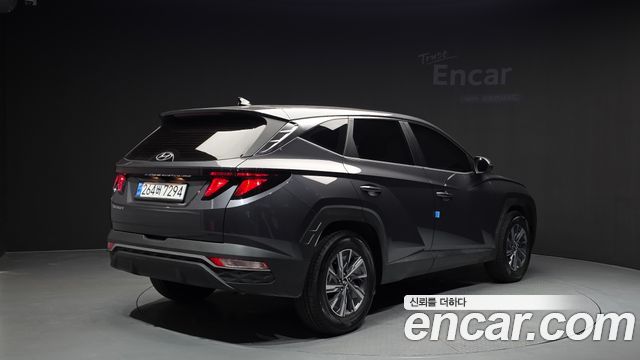 Hyundai Tucson NX4, гибрид Modern 2WD - фото 1