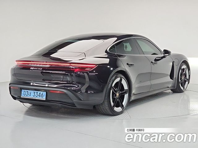 Porsche Taycan 4S - фото 2