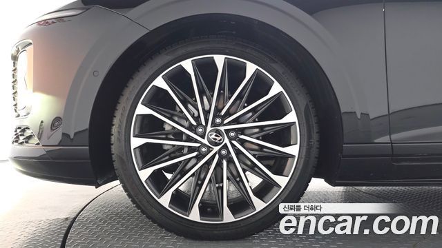 Hyundai Grandeur GN7 2,5 Gasoline 2WD Calligraphy - фото 3
