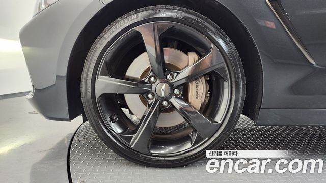 Genesis G70 3.3T Sport Prestige - фото 4