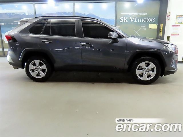 Toyota RAV4 5-го поколения 2.5 2WD - фото 4