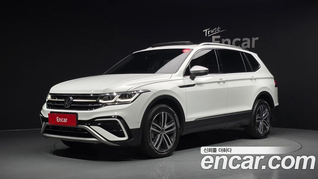 Volkswagen Tiguan 2.0 TSI Prestige - фото 0
