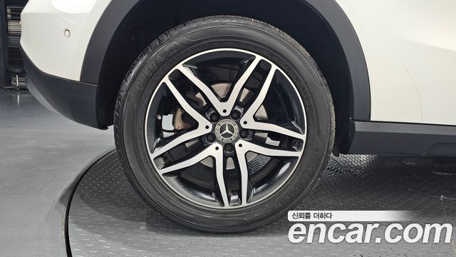 Mercedes-Benz GLA-Class X156 GLA220 Premium - фото 3