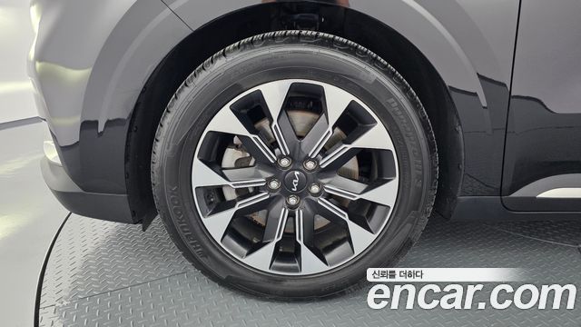 Kia Carnival 4-го поколения 9-Seater Noblesse - фото 3