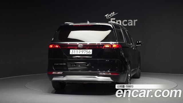 Kia Carnival 4-го поколения 9-Seater Noblesse - фото 3