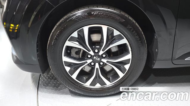 Kia Carnival 4-го поколения 9-Seater Noblesse - фото 4