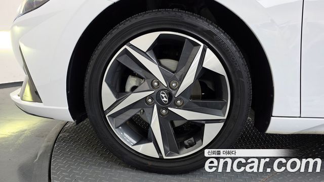 Hyundai Avante CN7 1.6 Inspiration - фото 4