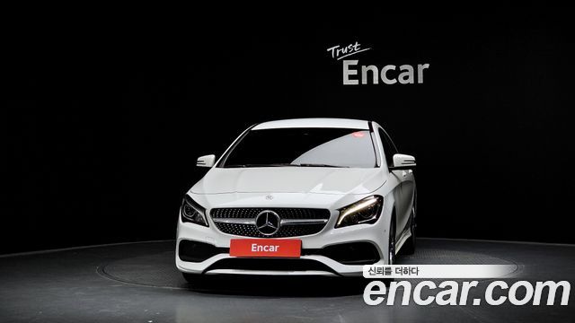 Mercedes-Benz CLA-Class C117 CLA220 AMG Line - фото 2