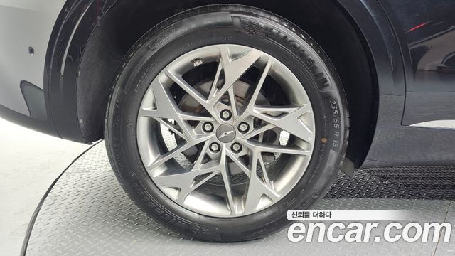 Genesis GV70 2.5T Gasoline AWD - фото 4