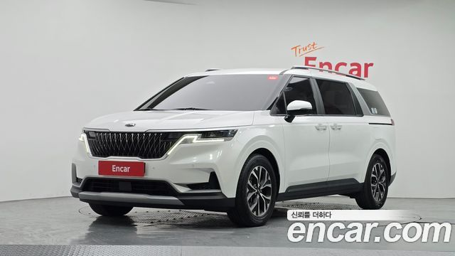 Kia Carnival 4-го поколения 9-Seater Prestige - фото 0